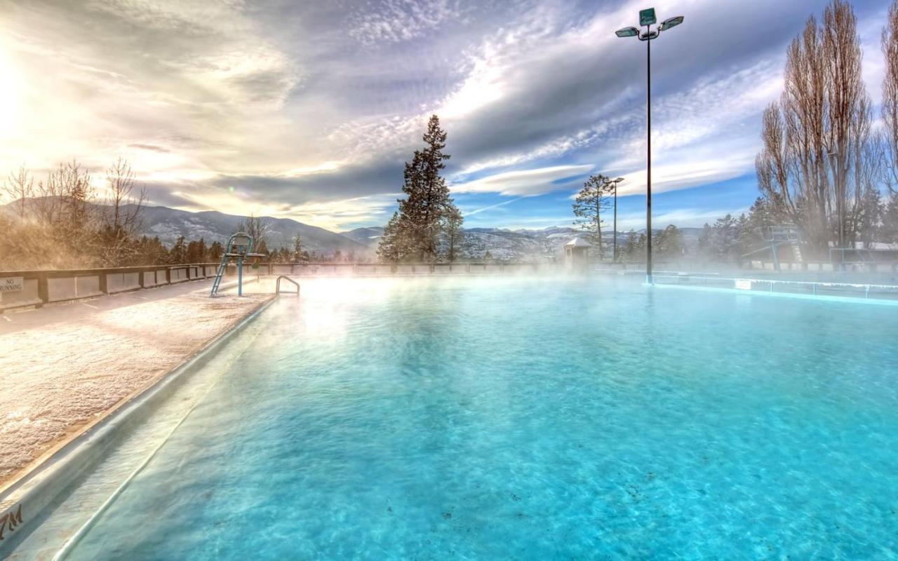 Fairmont Hot Springs Resort Esterno foto