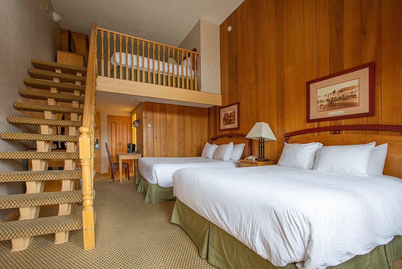 Fairmont Hot Springs Resort Esterno foto
