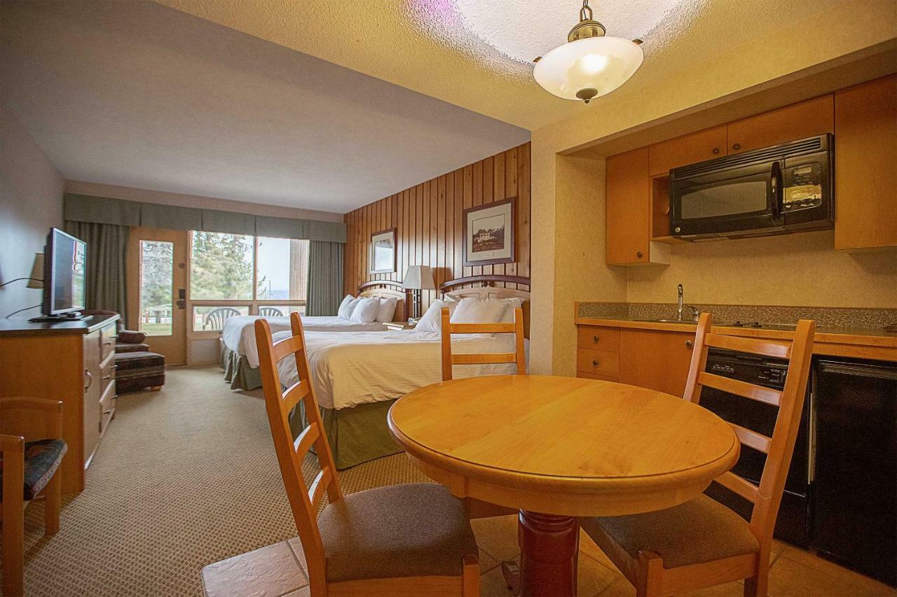 Fairmont Hot Springs Resort Esterno foto