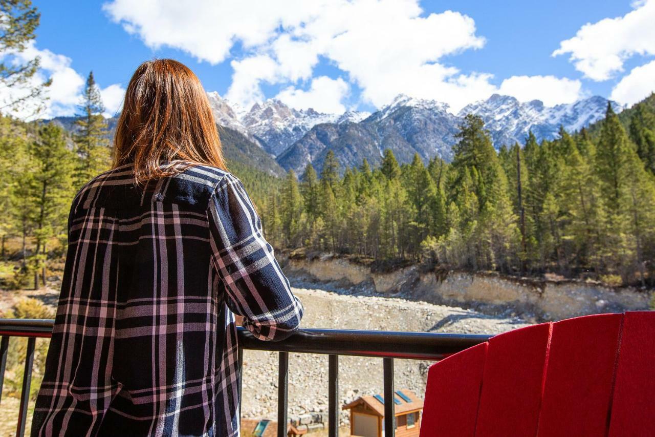 Fairmont Hot Springs Resort Esterno foto