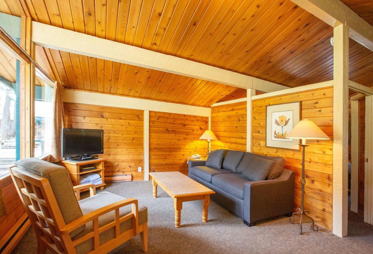 Fairmont Hot Springs Resort Esterno foto