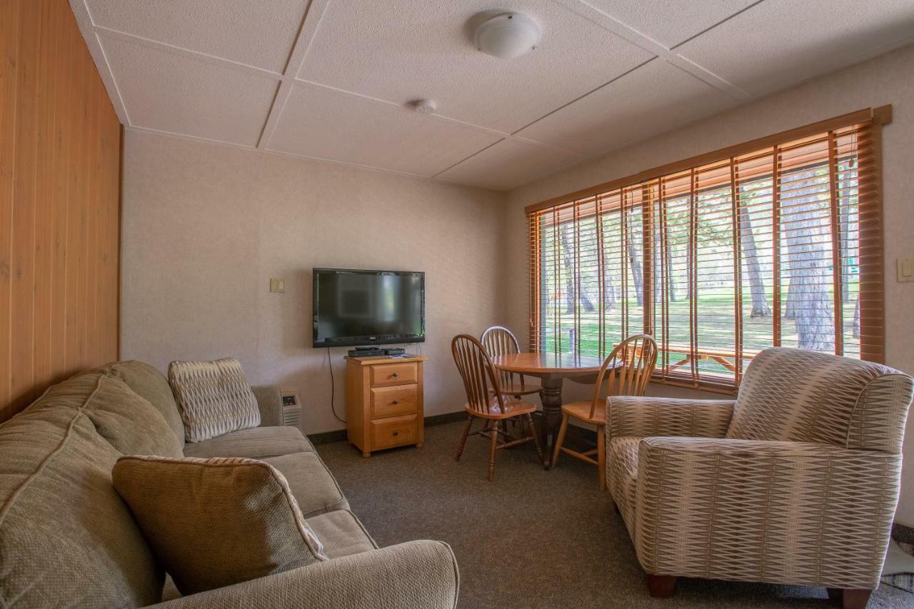 Fairmont Hot Springs Resort Esterno foto
